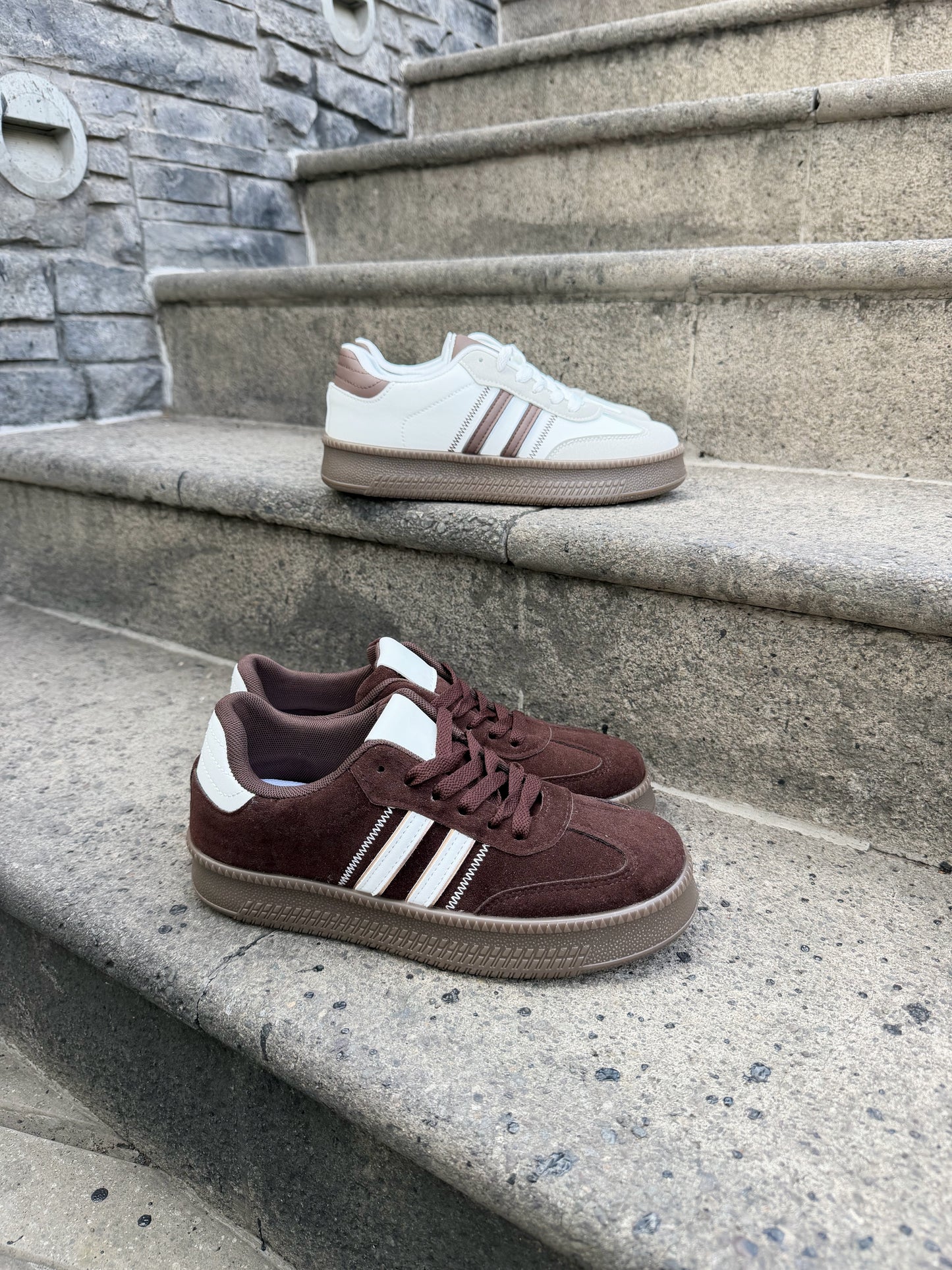 Zapatillas estilo Samba GB685 - Chocolate