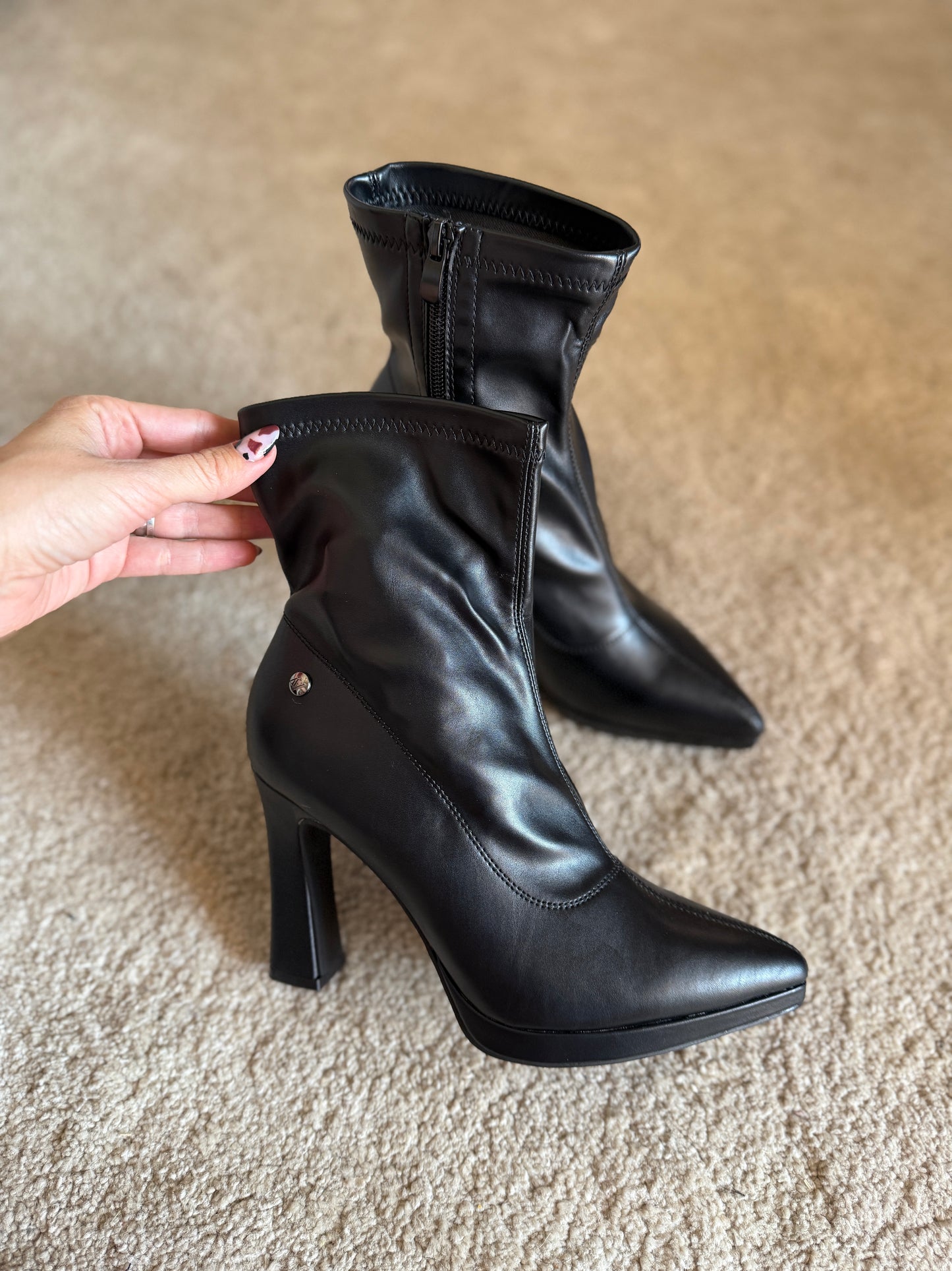 Botas negras