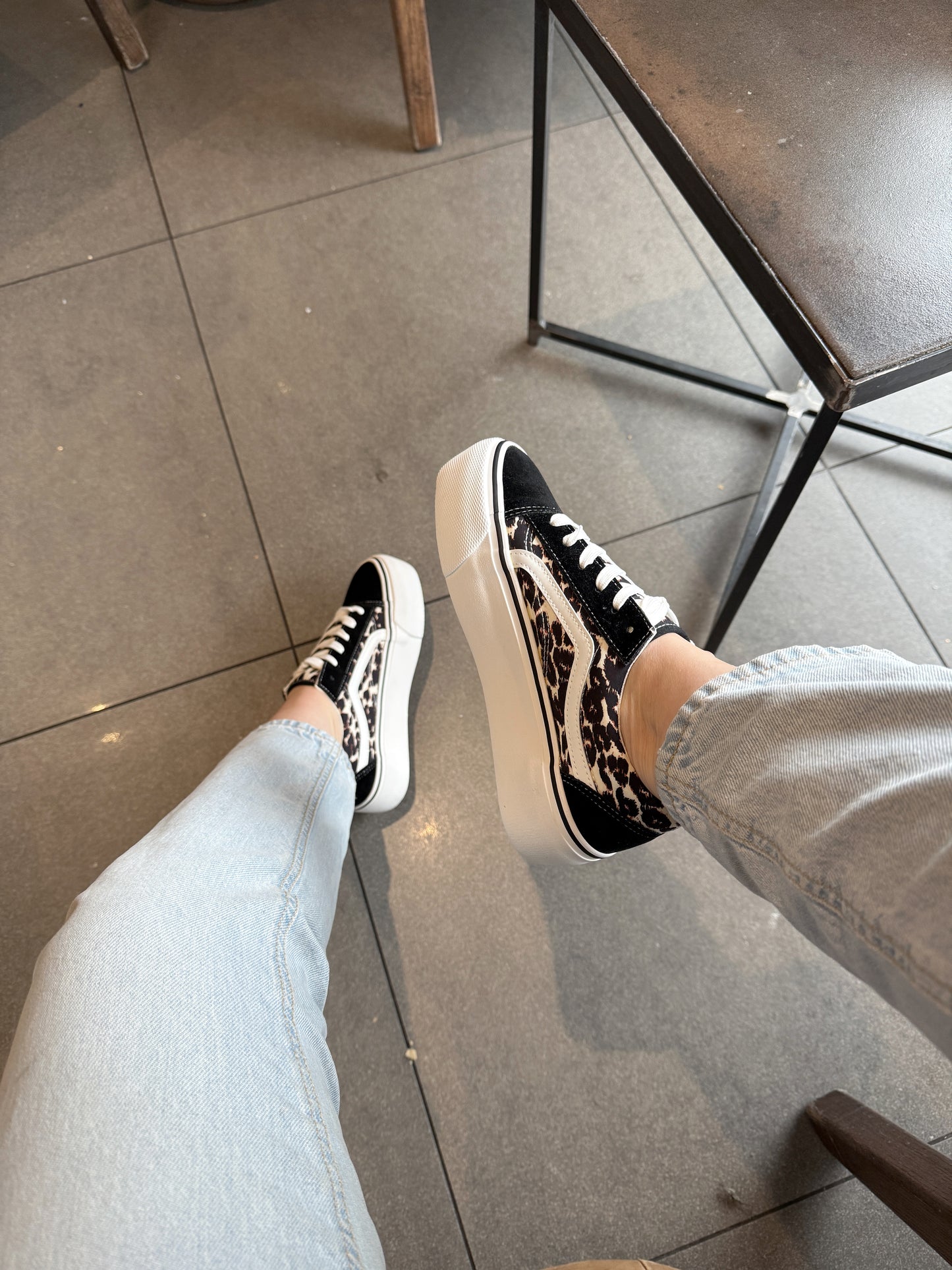 Estilo vans leopardo - D07