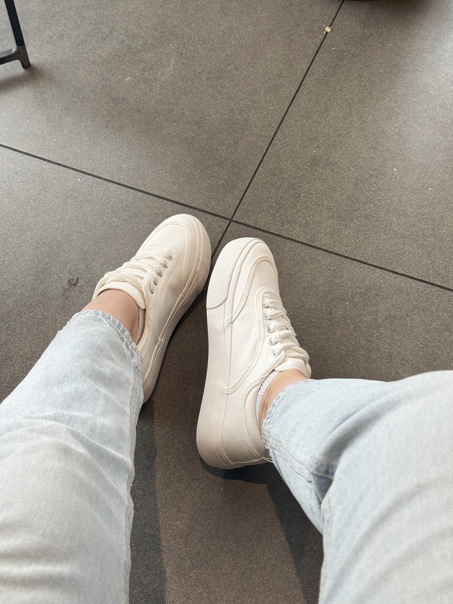 Zapa blanca tela BD-20
