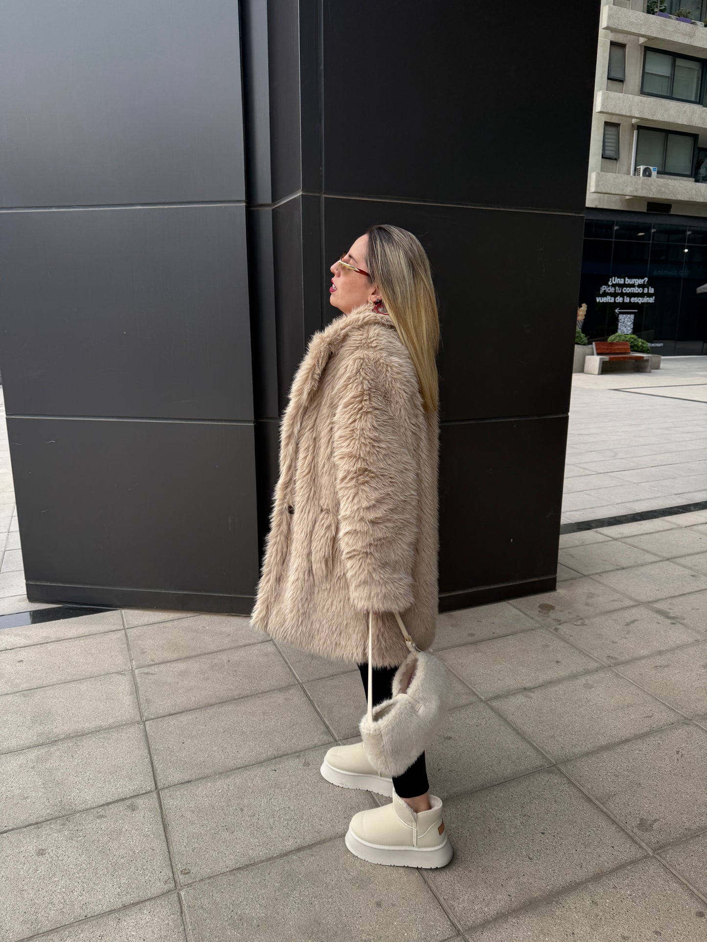 Pantubotas beige