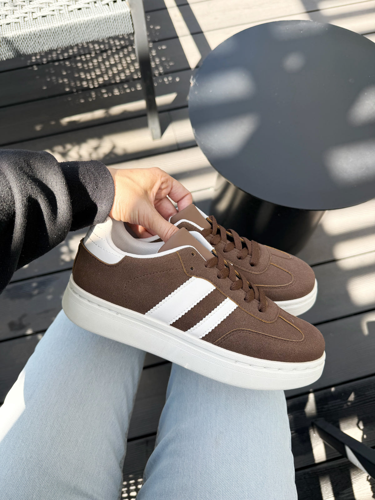 Zapatilla L-801- Café