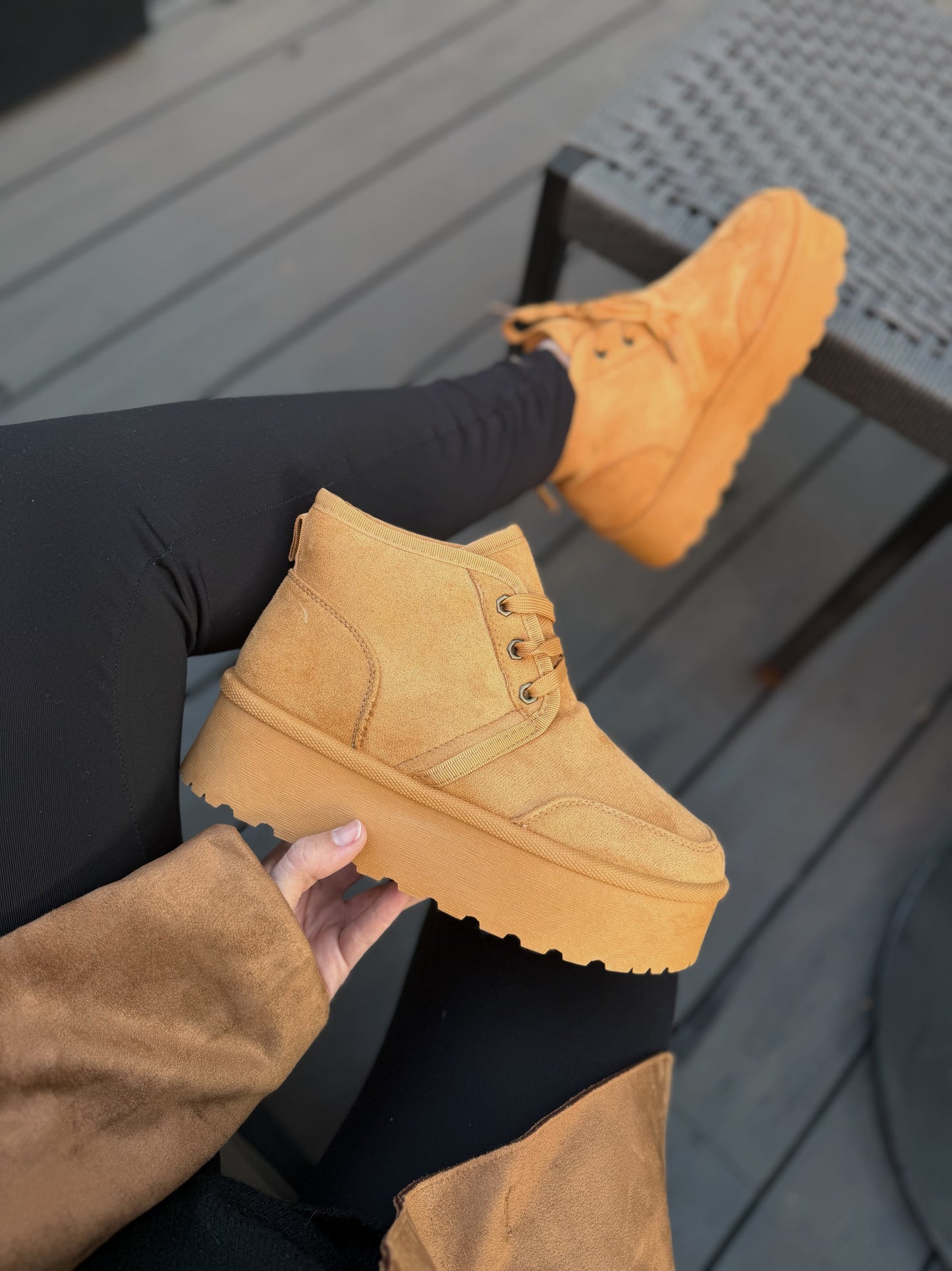 Botas estilo pantu V38- Camel