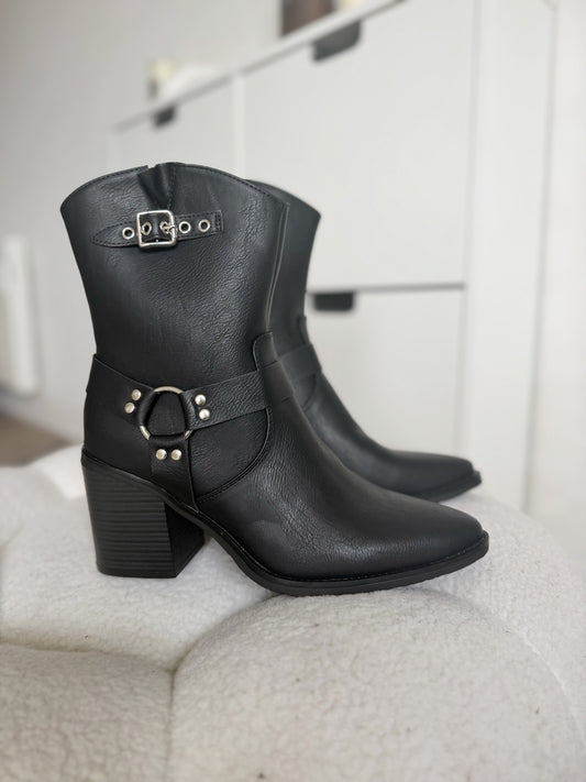 Botas negras 379-4
