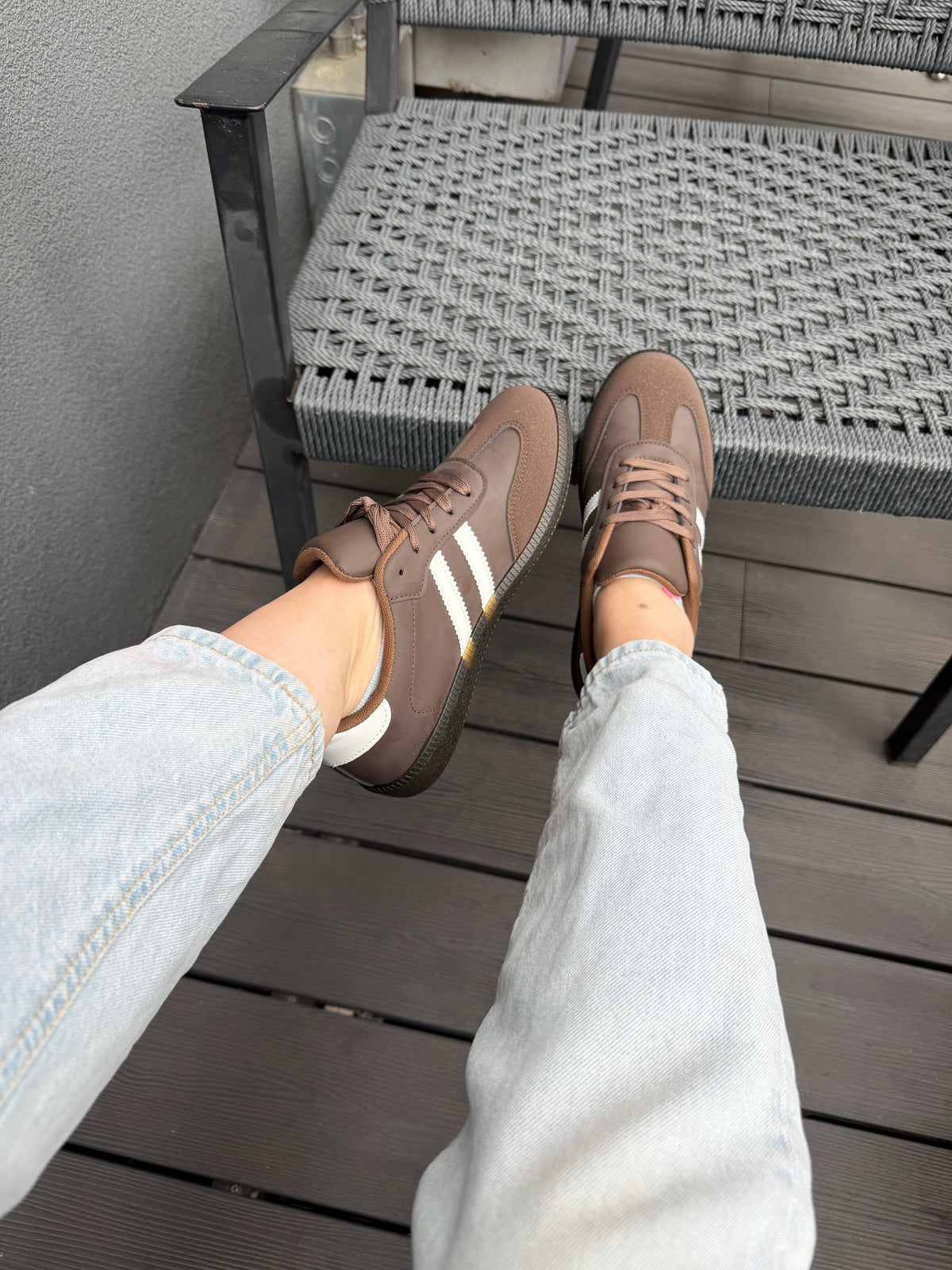 Zapatillas estilo Samba Chocolate