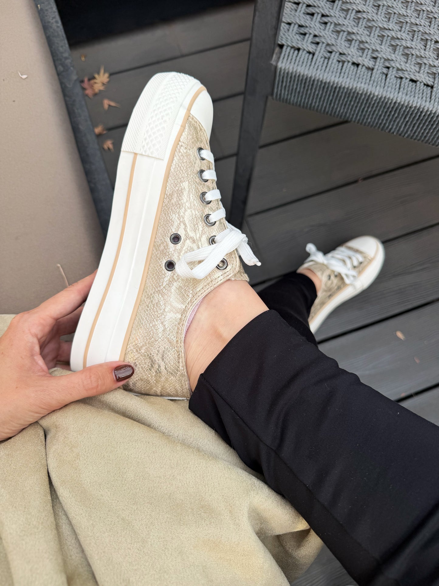 Zapatillas ecocuero Dorado - 2J21-5