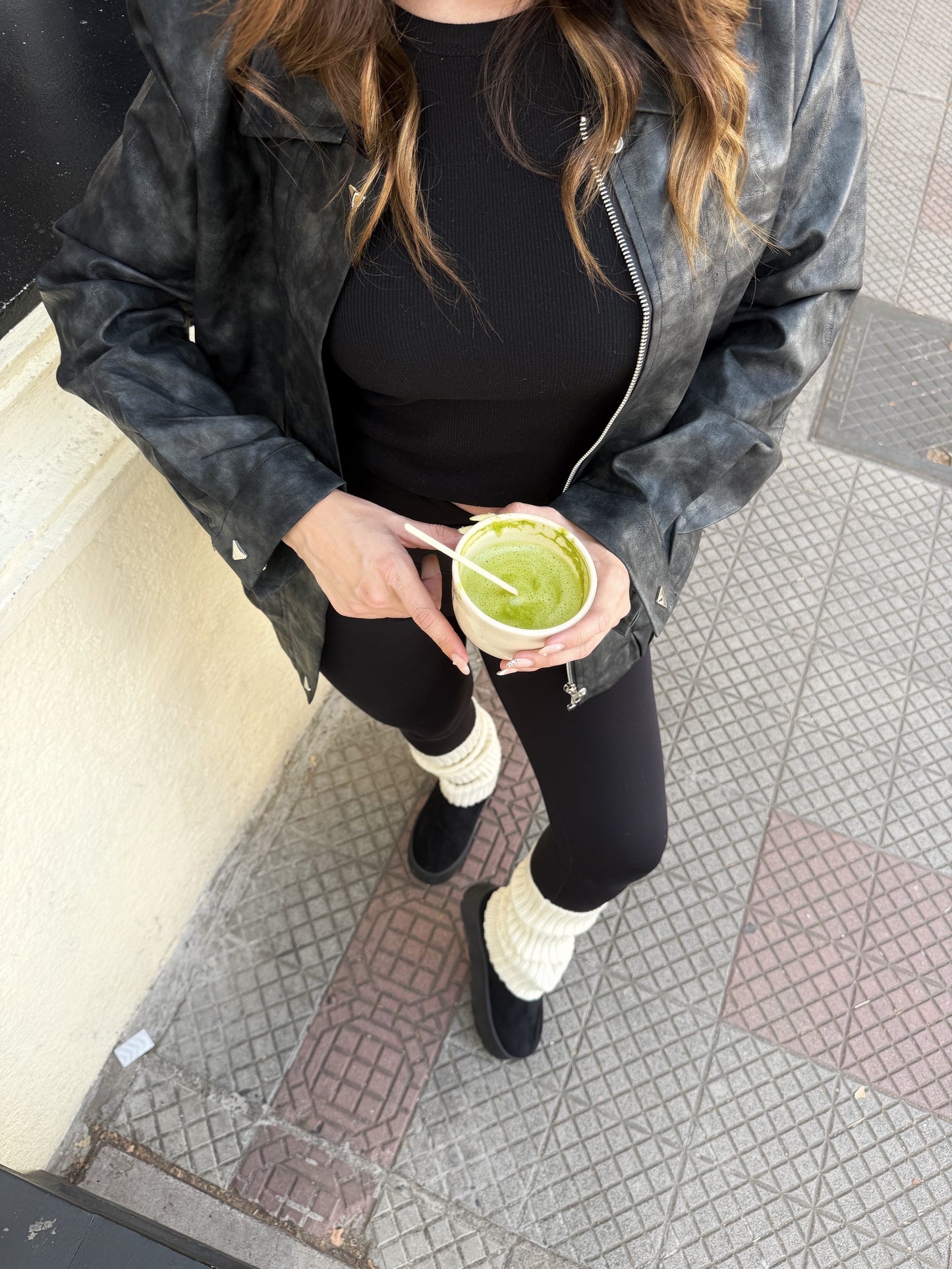 Pantubota larga negra