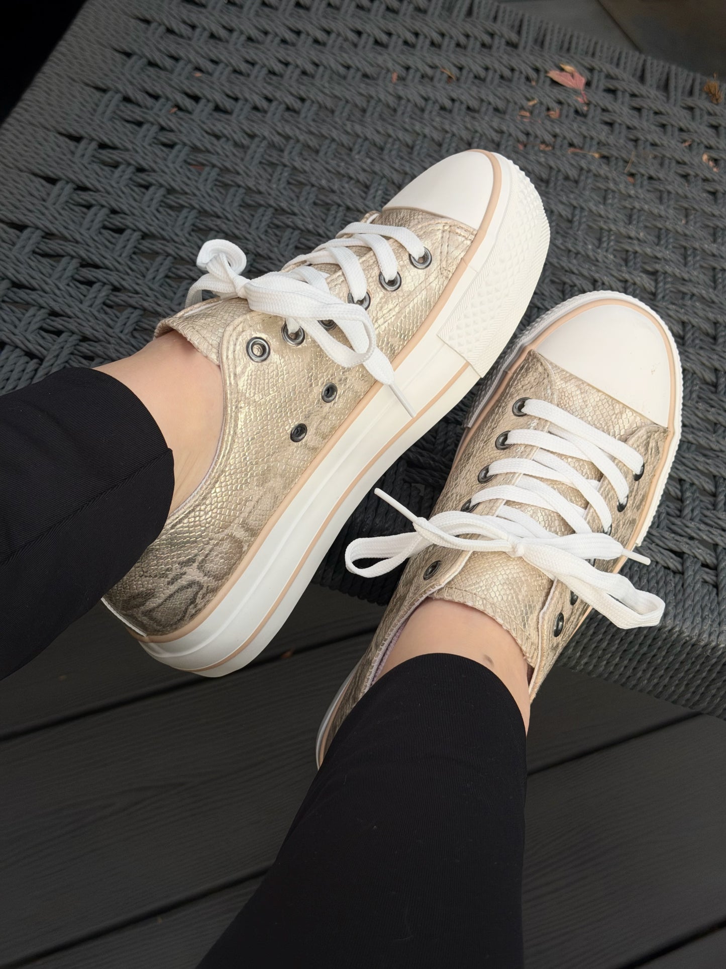 Zapatillas ecocuero Dorado - 2J21-5
