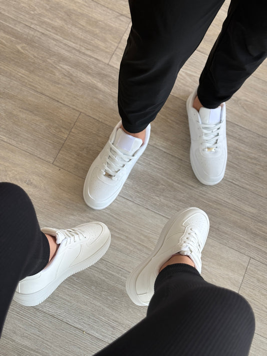 Zapatillas blancas Estilo Nike