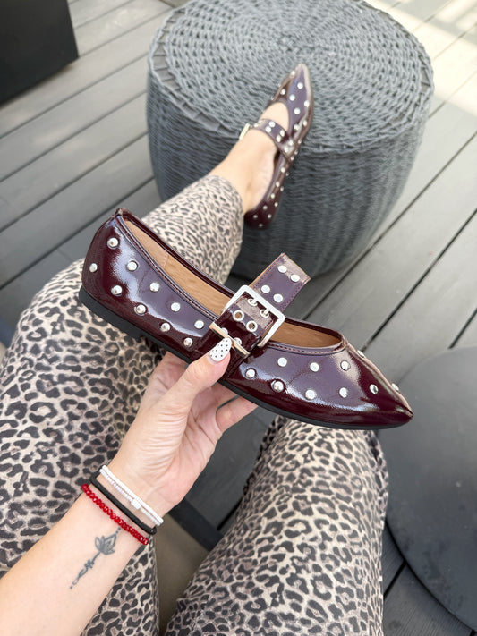 Balerinas tachas 2186 - Burdeo