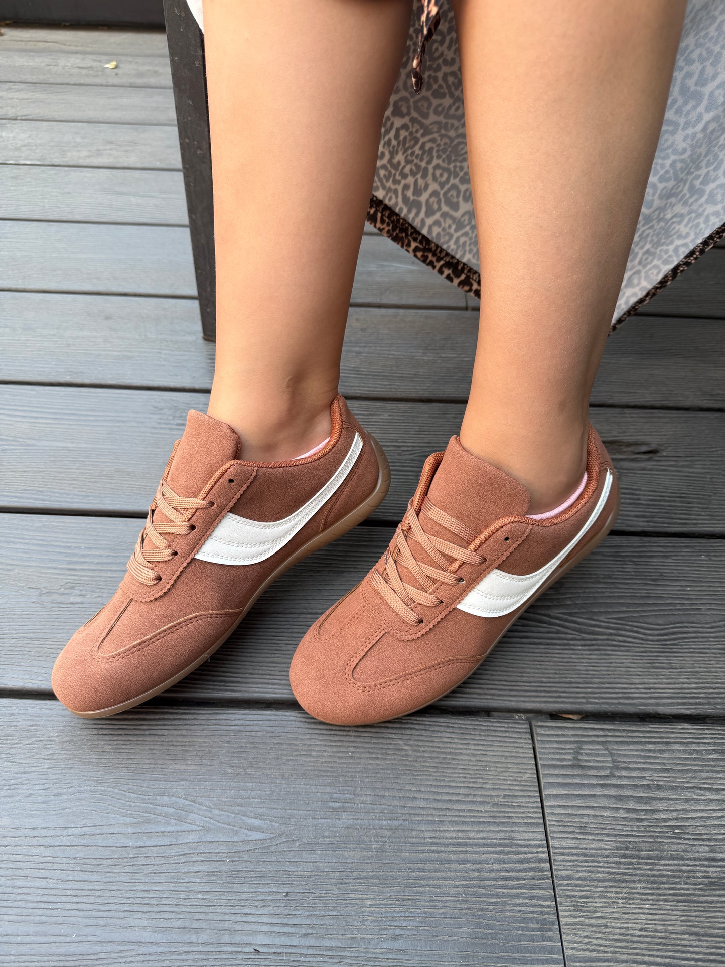 Zapatillas de mujer - Est. Puma café