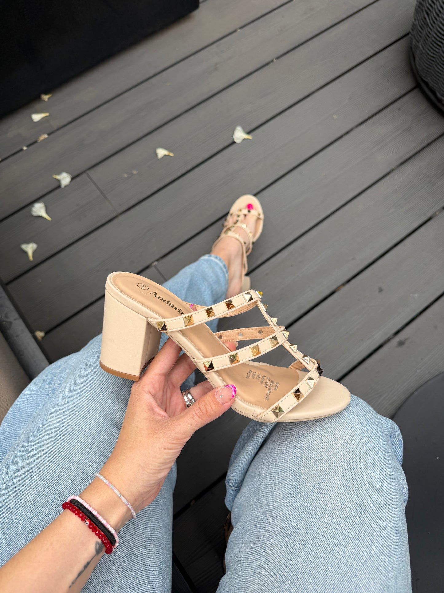 Sandalias SY041- Beige