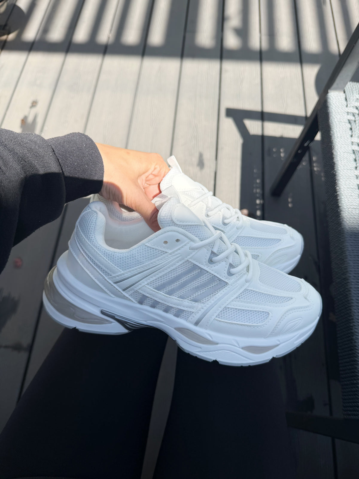 Zapatillas deportivas 6J11 - Blanca