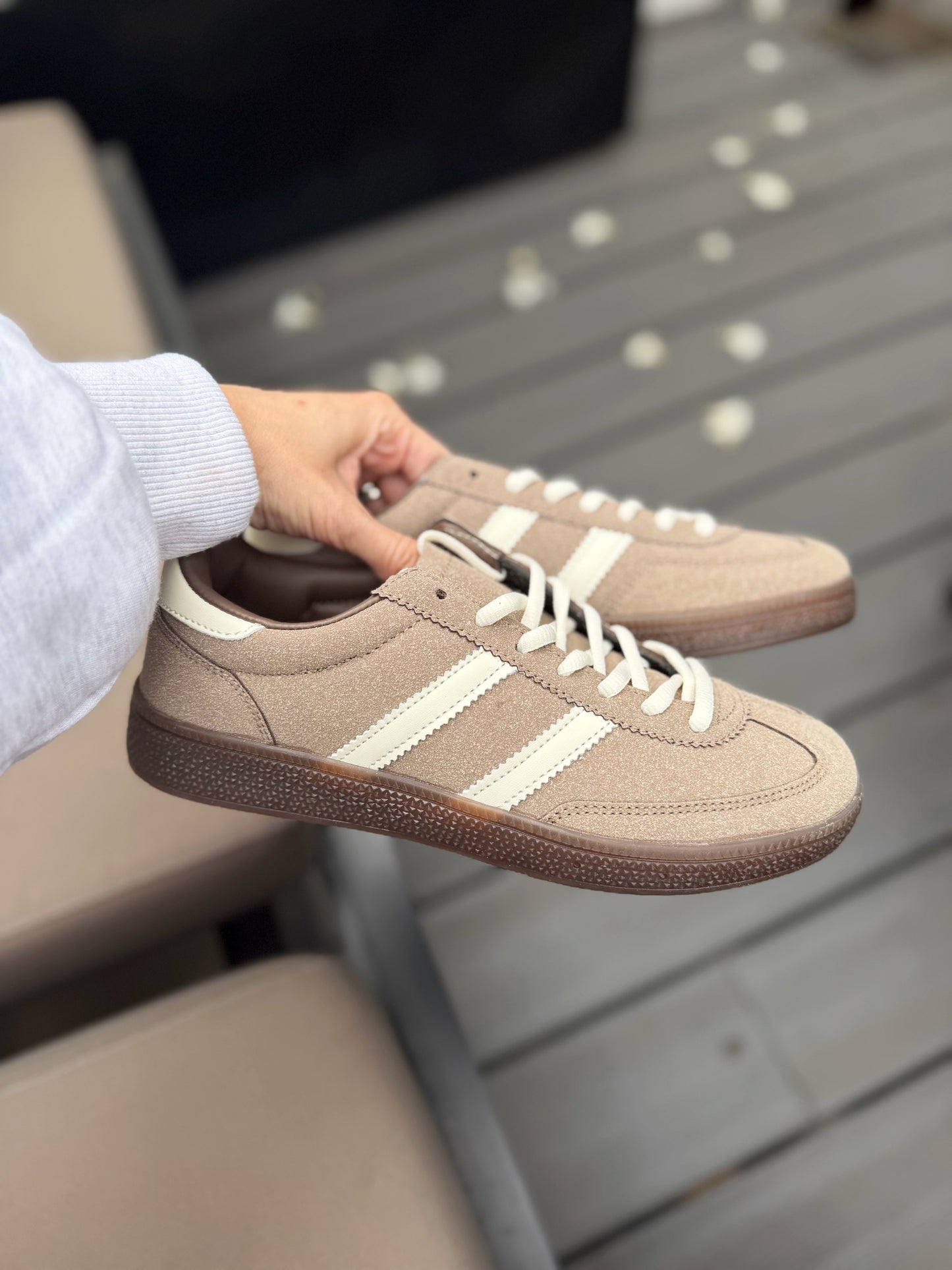 Zapatillas estilo Samba- Café