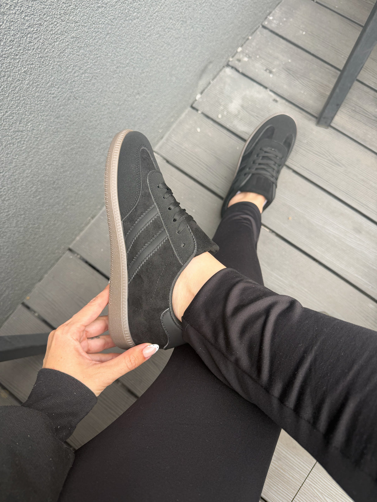 Zapatilla estilo Samba GB692 - All Black