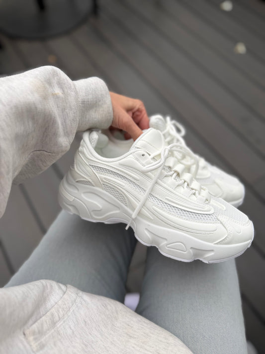 Zapatillas estilo New Balance GB675 - Blanca