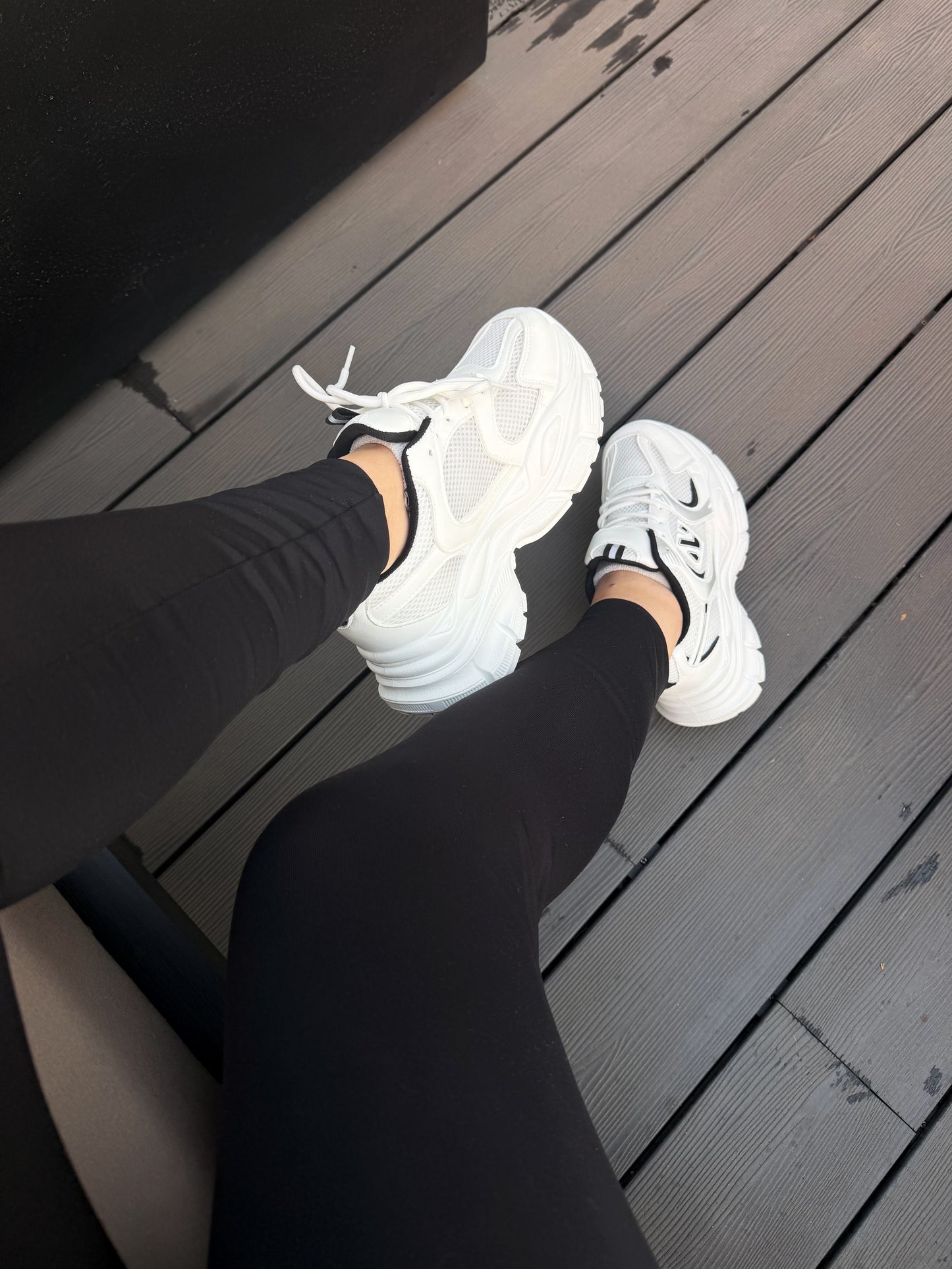 Zapatillas estilo New Balance 6J06- Negra