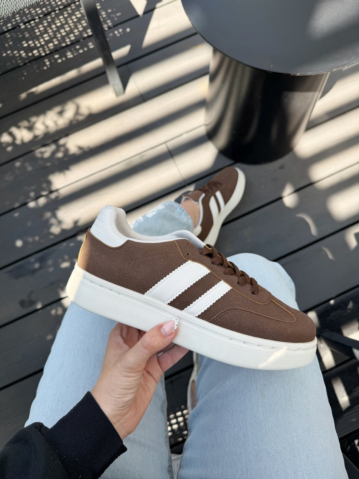 Zapatilla L-801- Café