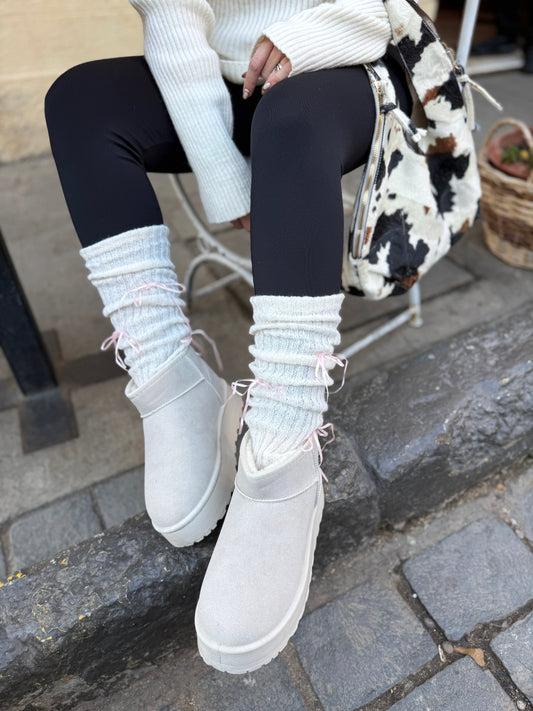 Polainas Beige cinta rosada