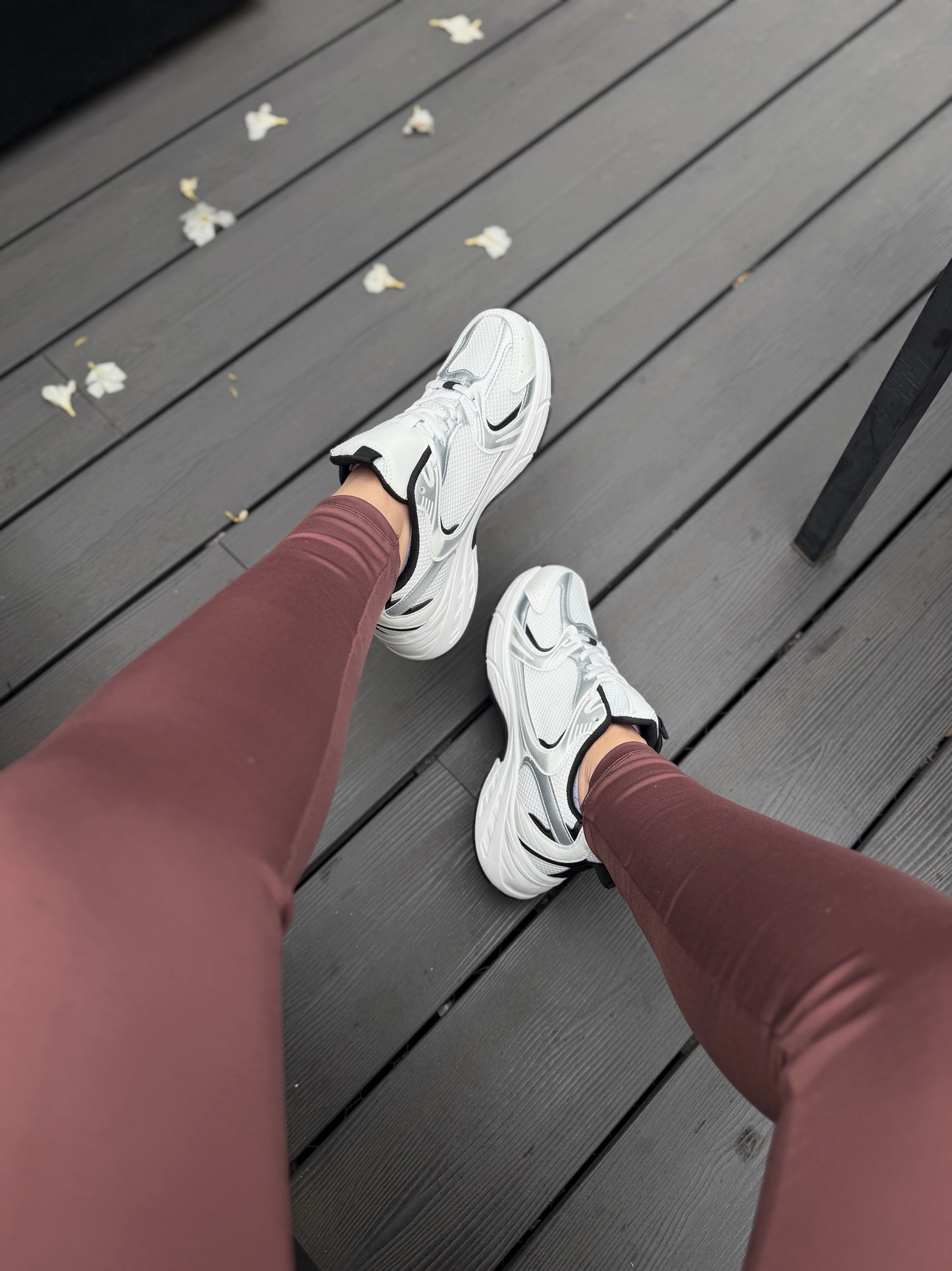 Zapatilla estilo New Balance - PG335