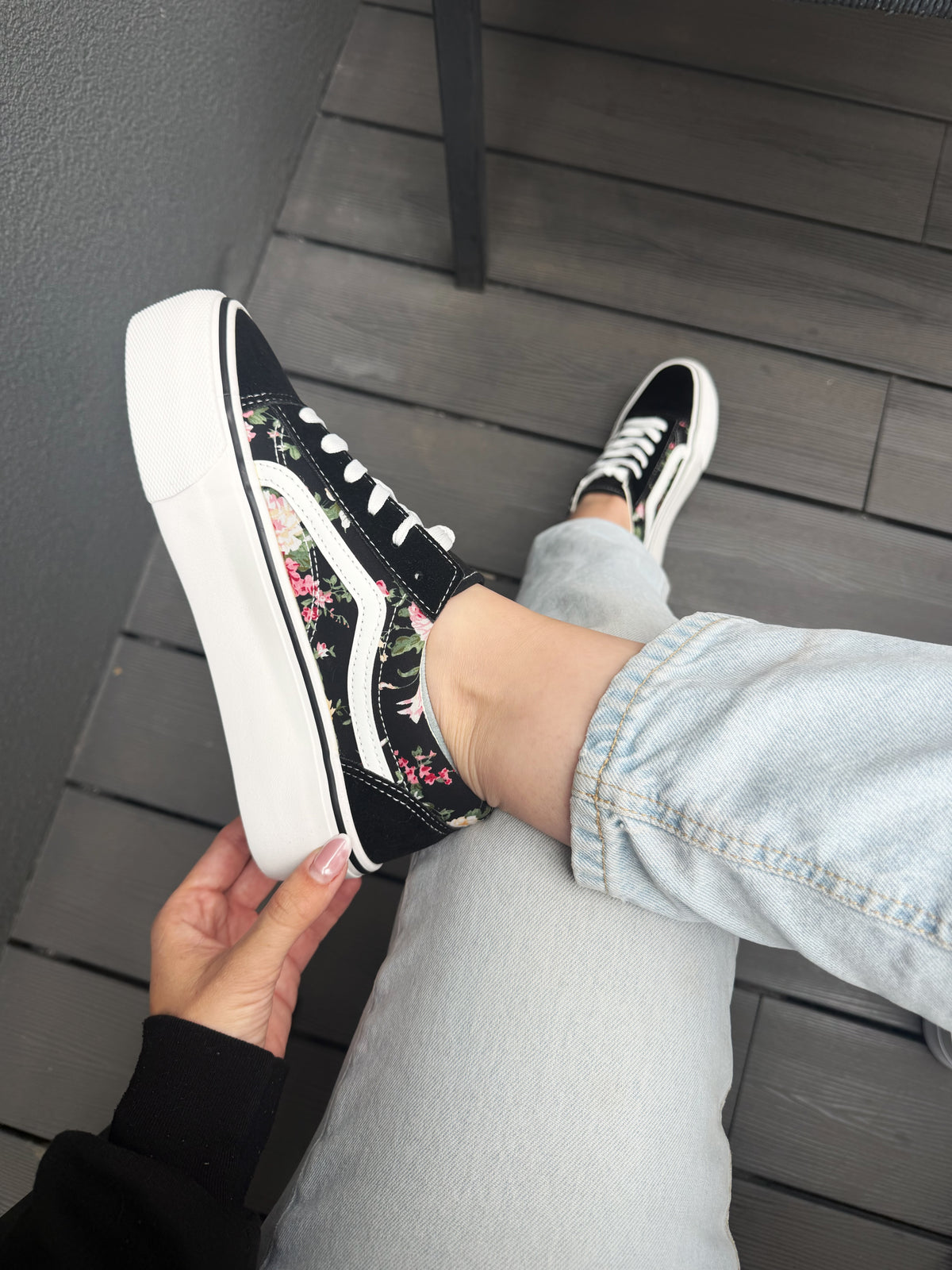 Zapatilla estilo Vans D09 - Negra